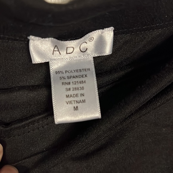 Full Panel Maternity Jogger/Leggings- Size Medium - Picture 5 of 6